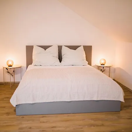 Hugos Design Am Waldrand - Ruhig & Modern Apartment *