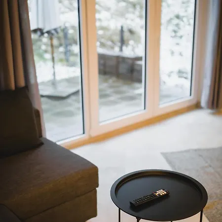 Hugos Design Am Waldrand - Ruhig & Modern Apartment