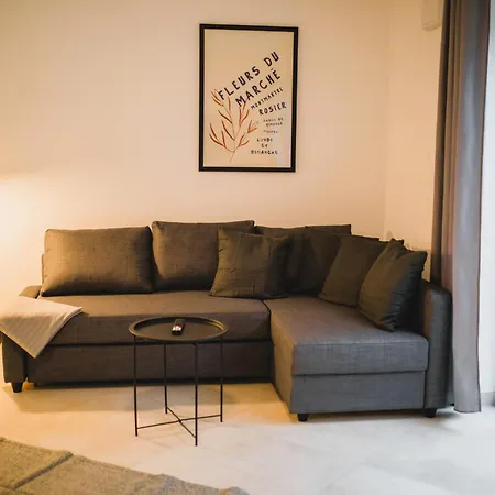 Hugos Design Am Waldrand - Ruhig & Modern
