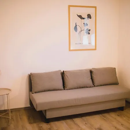 Hugos Design Am Waldrand - Ruhig & Modern